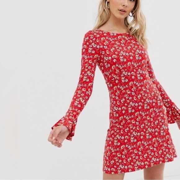 Free People Dresses & Skirts - 💘 Free People Say Hello Floral Mini Dress Long Sleeve Keyhole Red Ruffle Cuff
